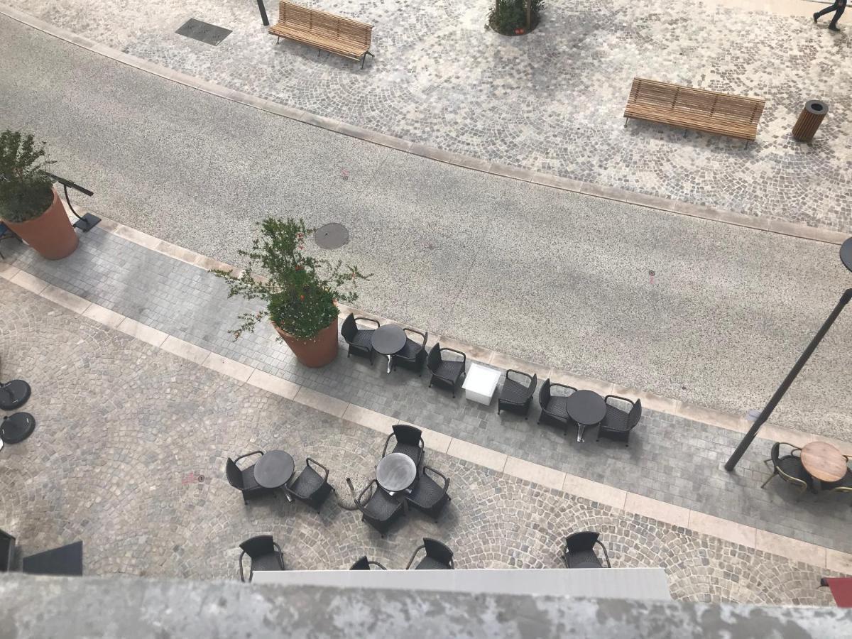 Appartement En Plein Centre Ville Apt Εξωτερικό φωτογραφία
